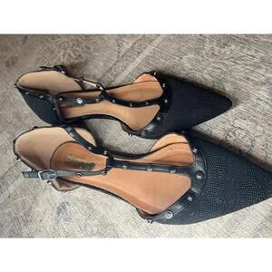 Halogen Black Studded T-Strap Flats - Size 8.5